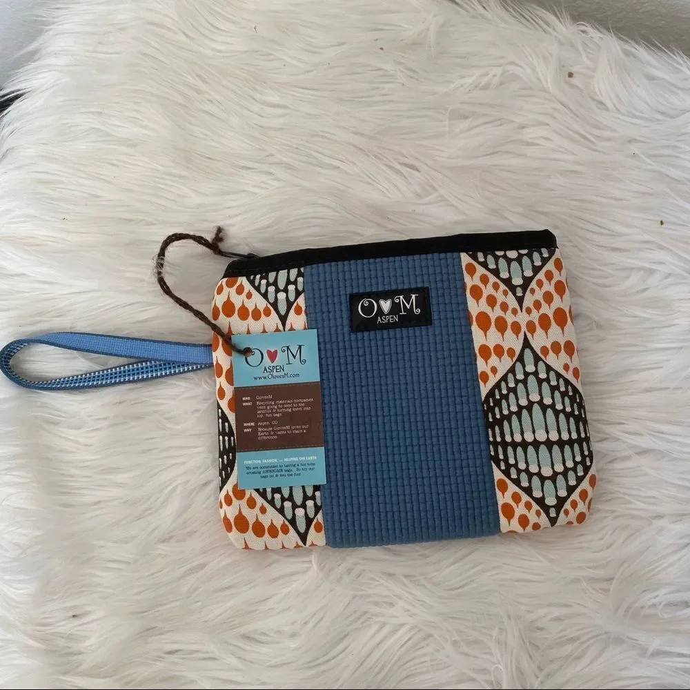 NEW OM Aspen blue print cosmetic wristlet bag